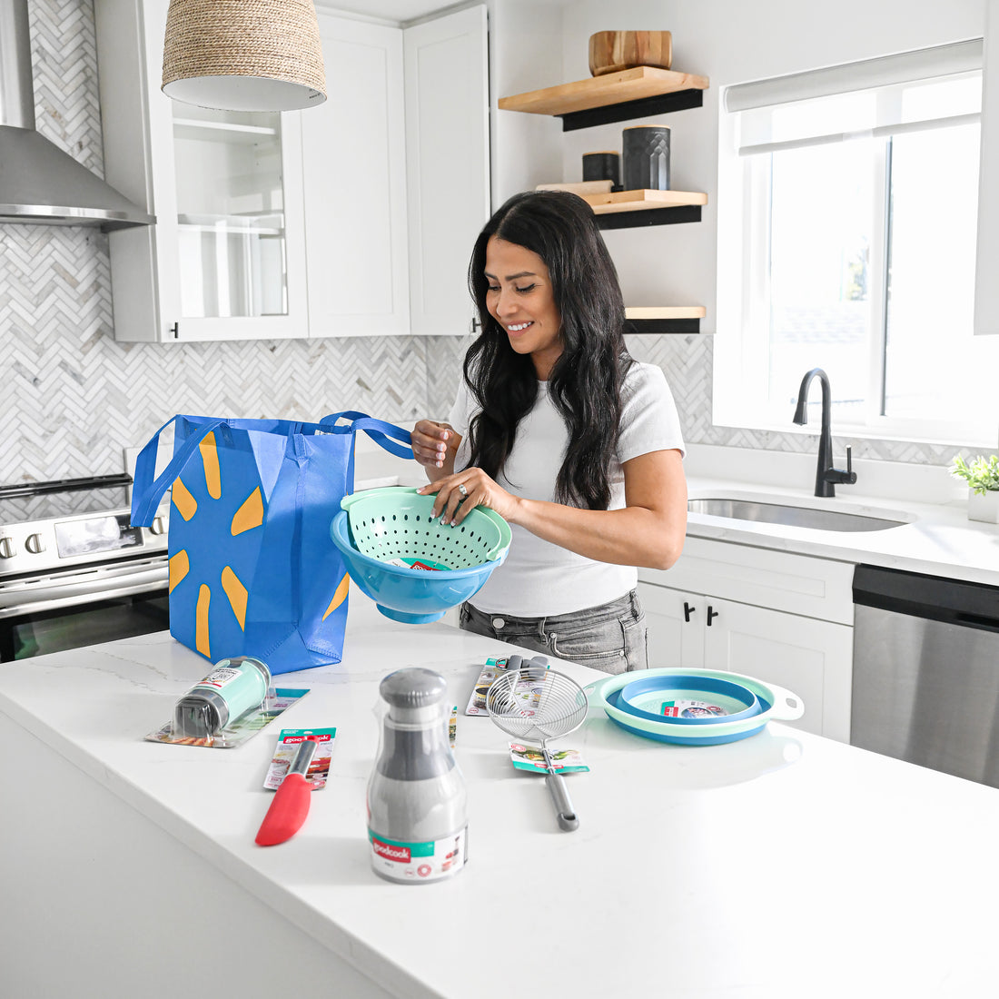 Indoor Lifestyle Photo Essentials | With Model